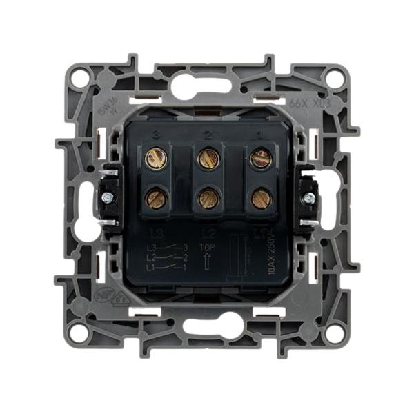 gallery-1 Выключатель Legrand 3кл - 10 A - 250 В~ серии Etika. Цвет Белый. Артикул	672213