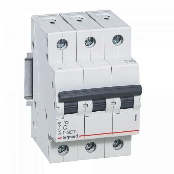 gallery-0 Автоматический выключатель Legrand RX3 3 фазы10A 3М (Тип C) 4,5 kA. Артикул	419706